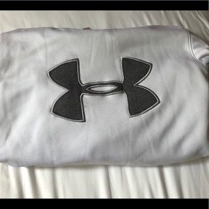 White Under Armour hoodie